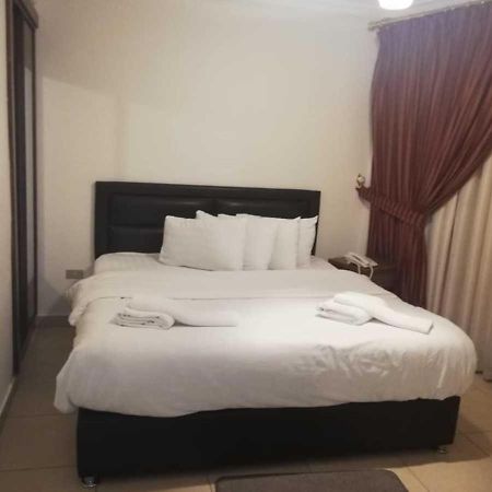 Shami Plaza Hotel Ammán Kültér fotó