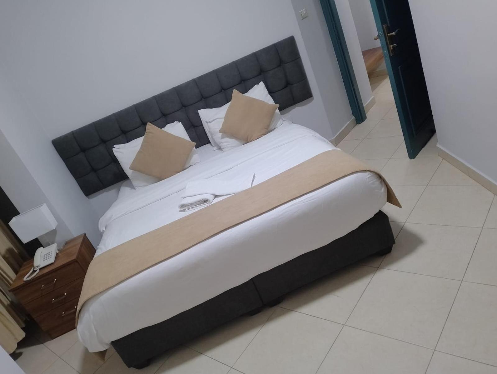 Shami Plaza Hotel Ammán Kültér fotó